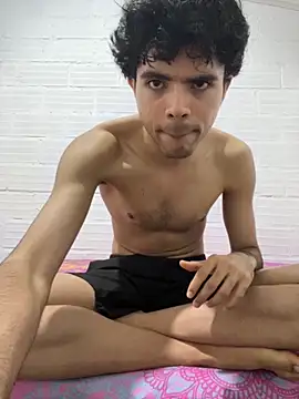 Axel-Mejia online show from 11, 10, 2025