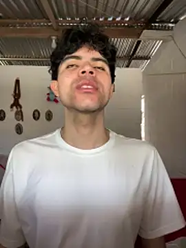 Axel-Mejia online show from 25, 2, 2026