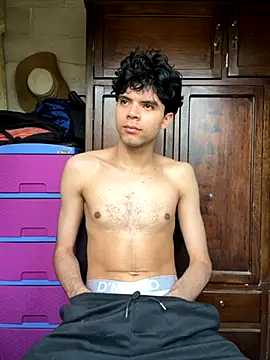 Axel-Mejia online show from 25, 11, 2025