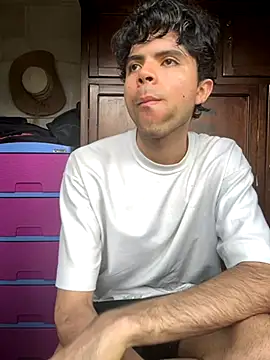 Axel-Mejia online show from 24, 10, 2025