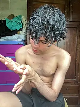 Axel-Mejia online show from 5, 6, 2026