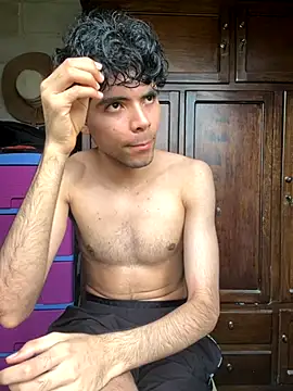 Axel-Mejia online show from 31, 10, 2025