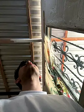 Axel-Mejia online show from 28, 11, 2025