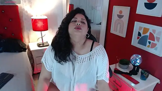 merly chica online show from 10, 11, 2025