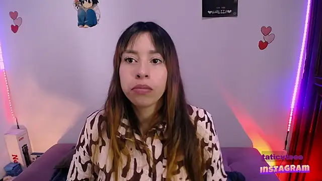 Snapshot of TatiCutee_ chatting on 19, 9, 2025 TatiCutee online show from 19, 9, 2025