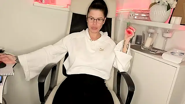 sexygilf82 online show from 25, 3, 2026