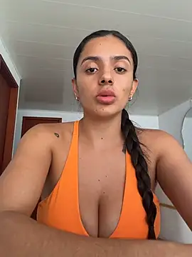 Snapshot of AnaaFaith_ chatting on 22, 7, 2026 AnaaFaith online show from 22, 7, 2026