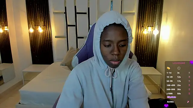 Snapshot of _emma_willliams_ chatting on 11, 11, 2025 emma willliams online show from 11, 11, 2025