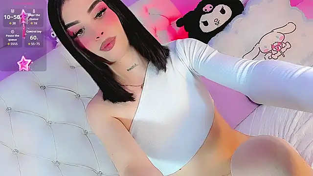 Snapshot of Cattleya_White_ll chatting on 16, 7, 2026 Cattleya White ll online show from 16, 7, 2026