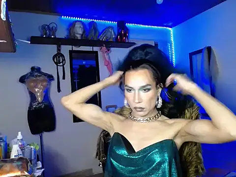 Snapshot of sashastarfire chatting on 24, 9, 2025 sashastarfire online show from 24, 9, 2025