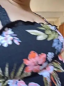 barbielamaravilla11 online show from 10, 9, 2025