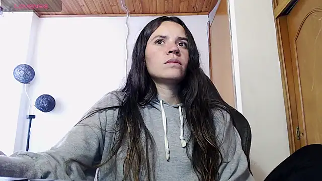 Skylar Serenity online show from 29, 10, 2025