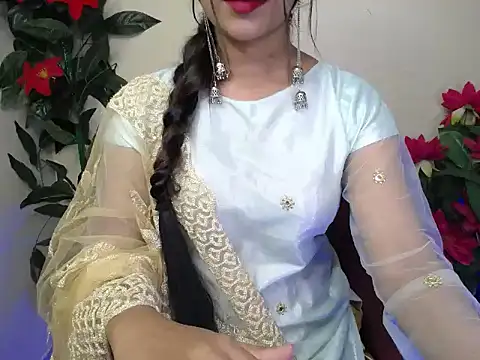 Little queenn online show from 11, 9, 2025