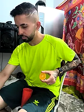 giannis090 online show from 1, 11, 2025