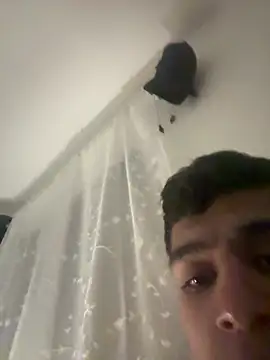 Snapshot of Mexican_boy_21 chatting on 27, 9, 2025 Mexican boy 21 online show from 27, 9, 2025