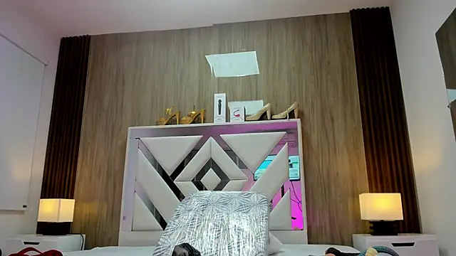 VanessaHard as online show from 2, 6, 2026