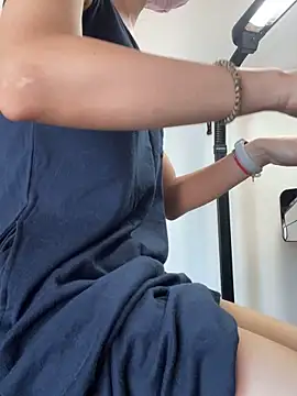 ni ni01 online show from 12, 10, 2025