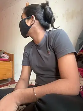 shrasti sexy online show from 3, 6, 2026