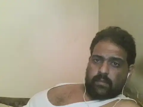 elpoop7305 online show from 7, 11, 2025