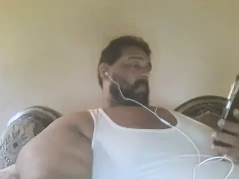 Snapshot of elpoop7305 chatting on 24, 7, 2026 elpoop7305 online show from 24, 7, 2026