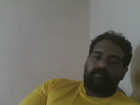 Snapshot of elpoop7305 chatting on 8, 7, 2026 elpoop7305 online show from 8, 7, 2026
