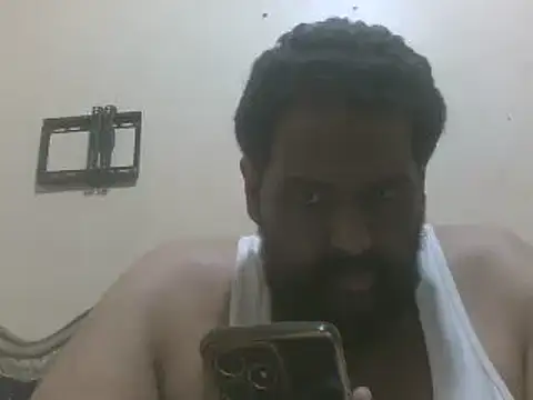 elpoop7305 online show from 31, 5, 2026