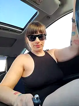 LilStrange4LilChange online show from 8, 4, 2026