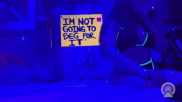 LilStrange4LilChange online show from 14, 4, 2026