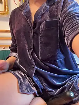 DahliaVonLure online show from 13, 2, 2026