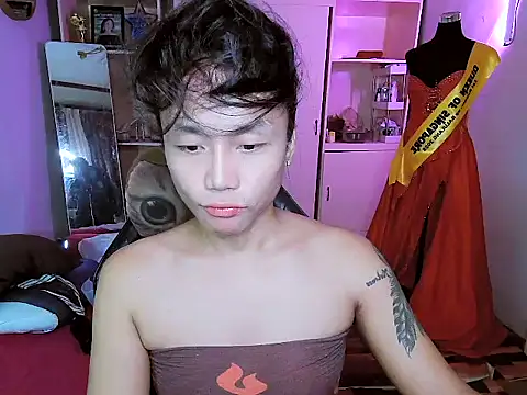 YourNikkieXxx online show from 25, 10, 2025