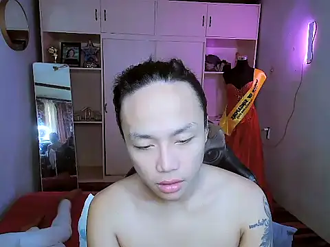 YourNikkieXxx online show from 24, 10, 2025