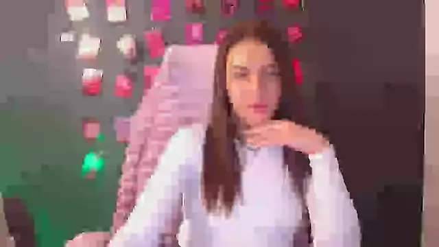 Aurora Loveu online show from 28, 11, 2025