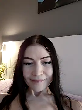 Snapshot of DragonFoxie chatting on 2, 7, 2026 DragonFoxie online show from 2, 7, 2026