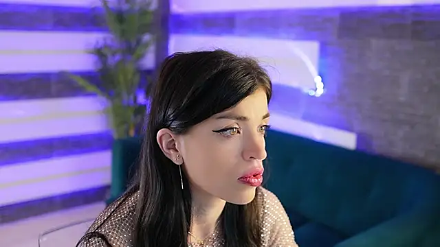 Indira jo online show from 1, 10, 2025