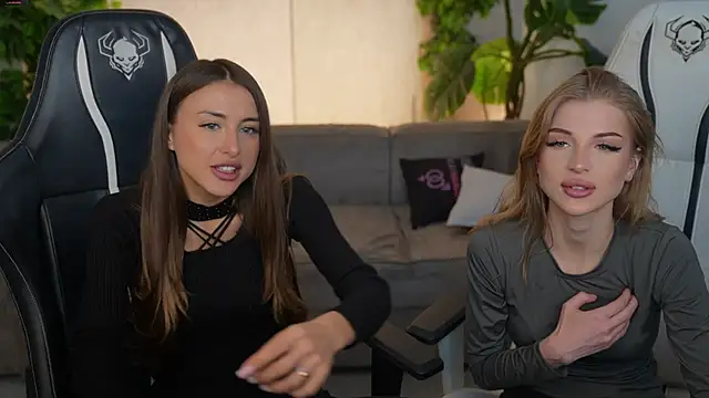 Luna secretgirl online show from 24, 11, 2025