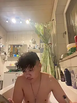 Kingpowerlittel online show from 16, 2, 2026