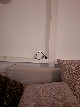 TinaLizxh online show from 27, 3, 2026