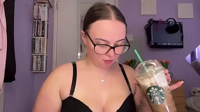 SexySashaxox online show from 8, 3, 2026