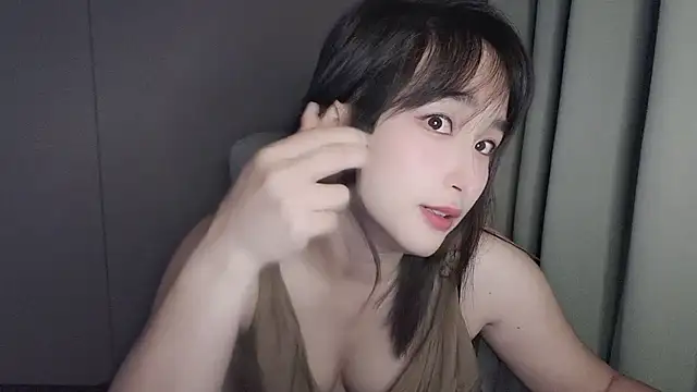 Snapshot of Honeysexy-1 chatting on 20, 9, 2025 Honeysexy-1 online show from 20, 9, 2025