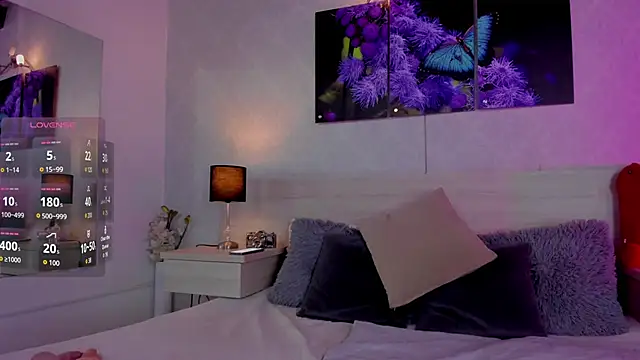 JenniferAuriston online show from 12, 10, 2025