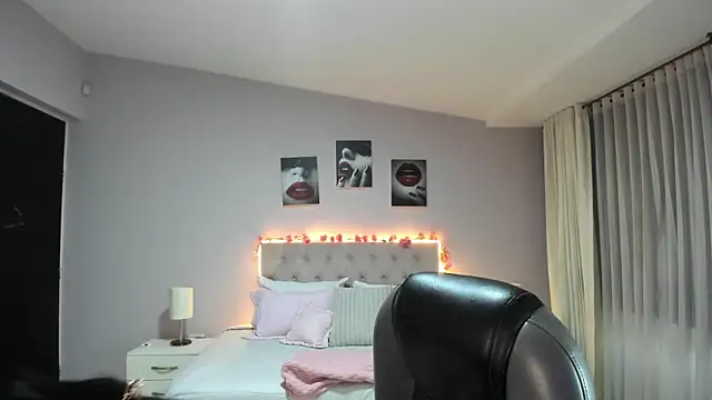 Miss Cataleya   online show from 8, 5, 2026