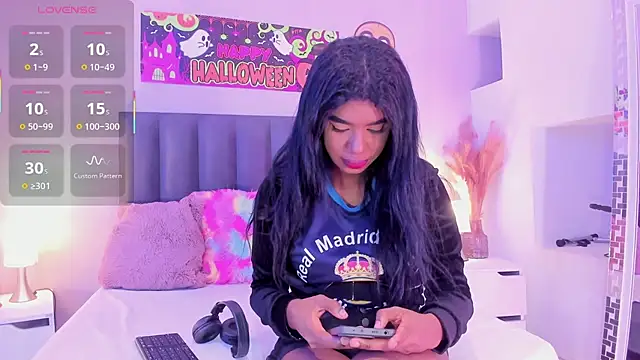 KendraChavez  online show from 30, 10, 2025