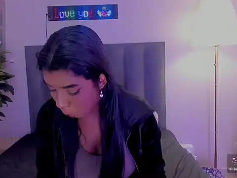 KendraChavez  online show from 18, 2, 2026