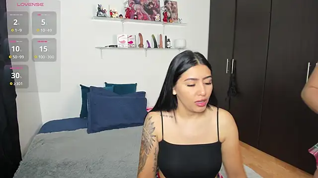 marianaandvalen online show from 25, 10, 2025