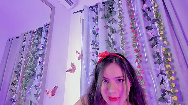 Snapshot of ameliiaa_smith chatting on 30, 10, 2025 ameliiaa smith online show from 30, 10, 2025