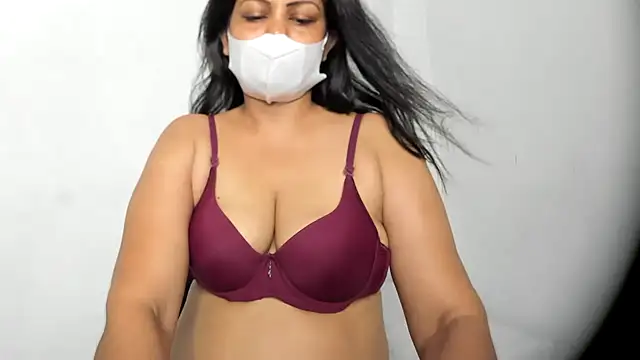 Crazy Cat1995 online show from 29, 3, 2026