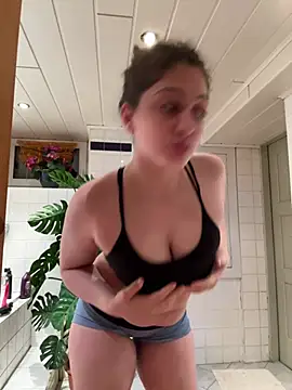 DreamThickCouple online show from 14, 4, 2026