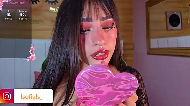 Snapshot of Abril_Velvet_a_ chatting on 4, 2, 2026 Abril Velvet a online show from 4, 2, 2026