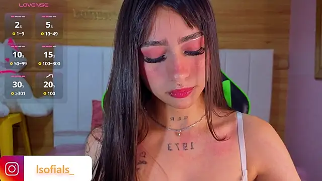 Snapshot of Abril_Velvet_a_ chatting on 16, 2, 2026 Abril Velvet a online show from 16, 2, 2026