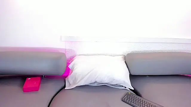 Scarlett Bj online show from 6, 1, 2026